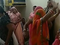 INDIAN OPEN NAVEL BELLY DANCE 209