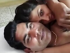 Hot desi bhabhi getting fucked harder by boyfriend